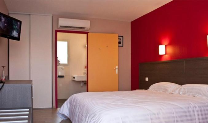 Hotel Cantal Cottages Saint-Georges  Номер фото
